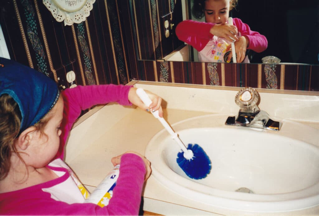 Cleaning the sink, 2001, courtesy of the author.