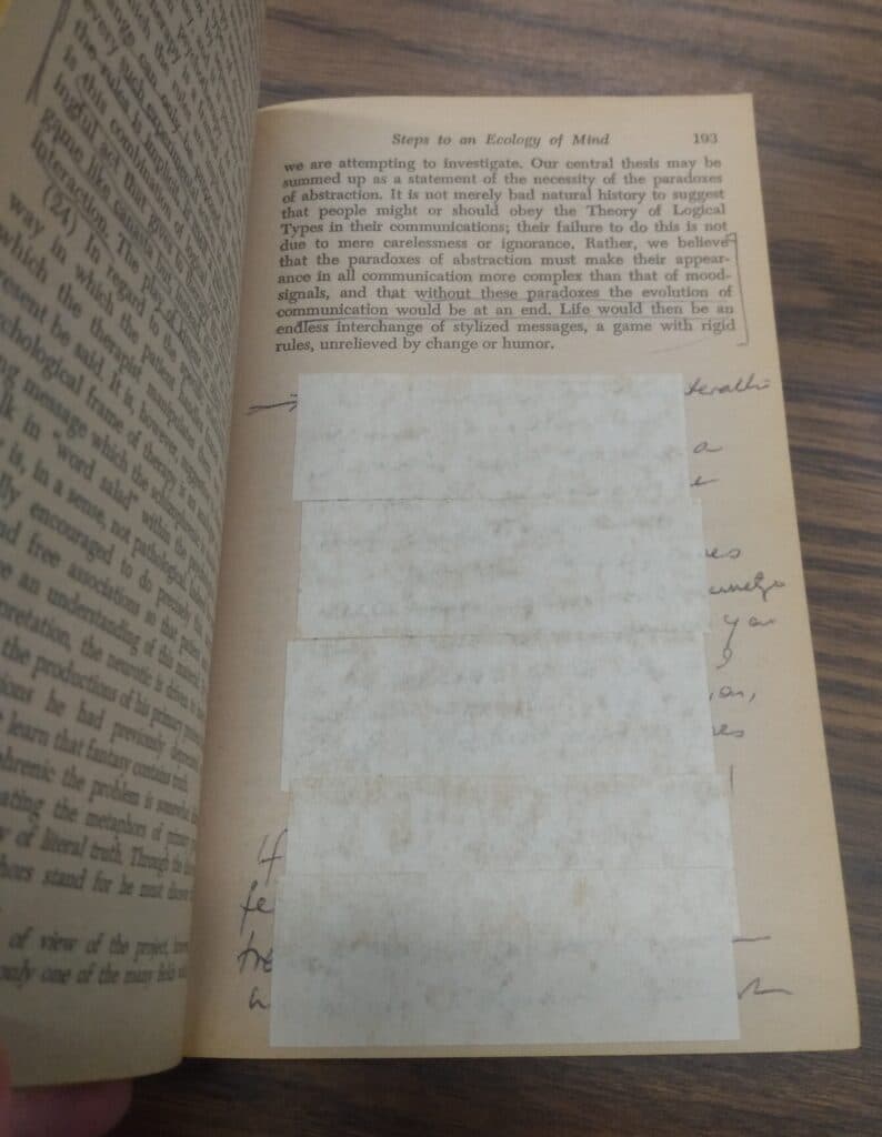 Covered notes by Brian Sutton-Smith in Steps to an Ecology of Mind, 1972. The Brian Sutton-Smith Library and Archives of Play at The Strong, Rochester, New York.